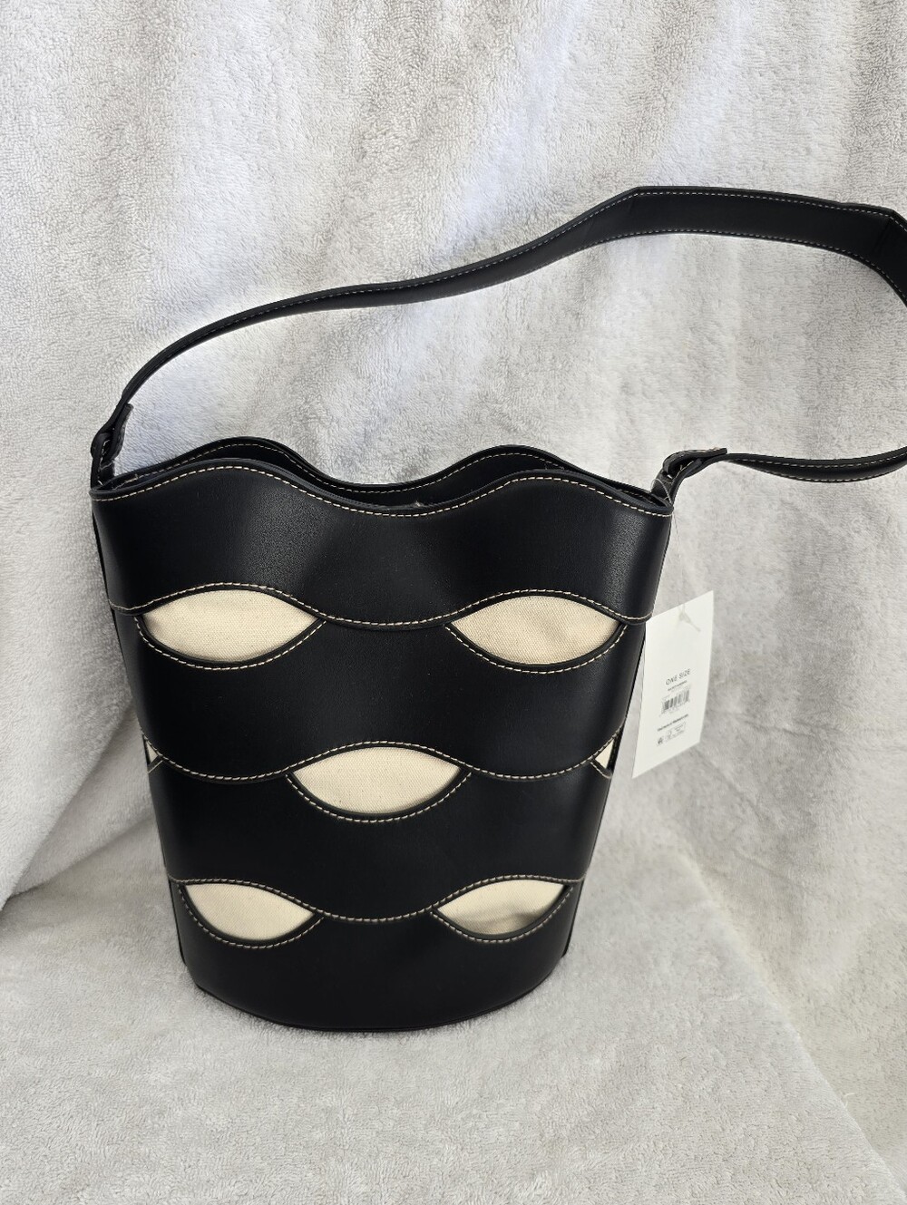 Free Assembly Bucket Tote